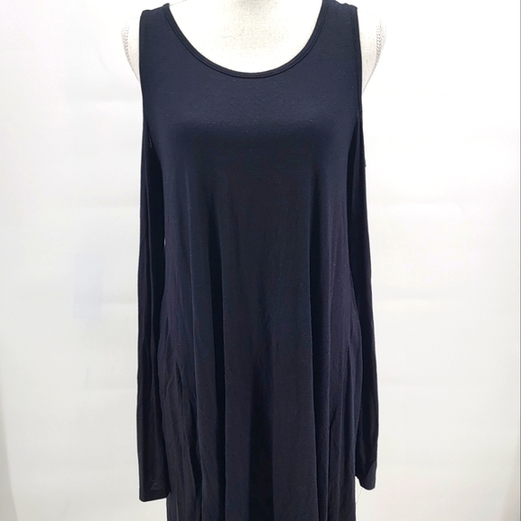 Reborn J Womens Size Large Black Cold Shoulder Round Neck Knee Length Dress - Picture 1 of 7